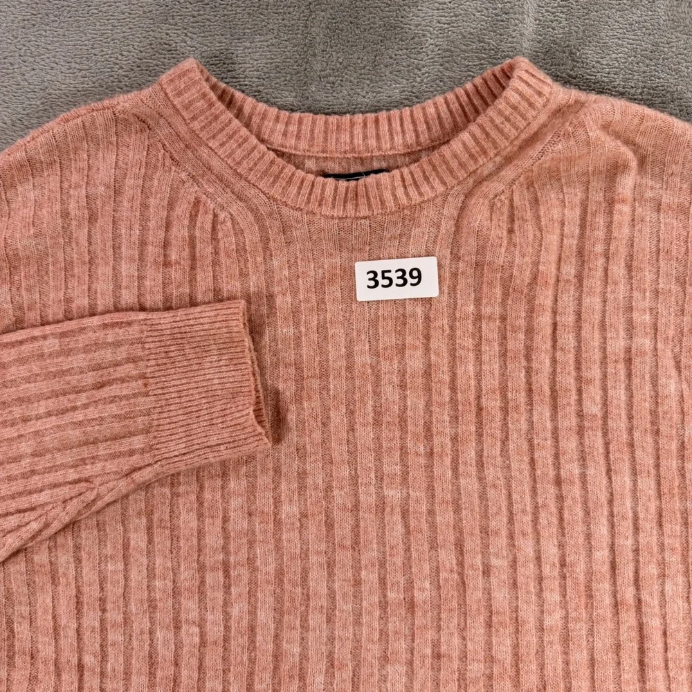 Abercrombie & Fitch Sweater Womens XL Pink Ribbed Knit Crew Neck Side Slit 3539